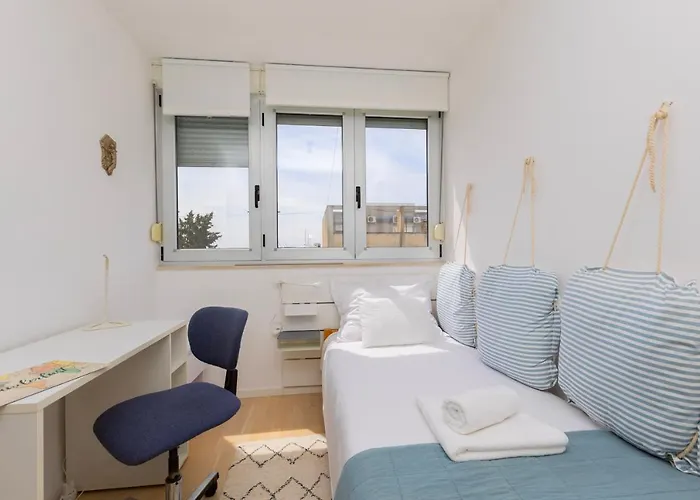 Saluti Near Old Town With Sea View&parking Split