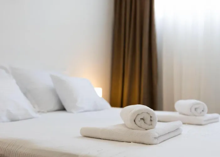 Saluti Near Old Town With Sea View&parking Lejlighed Split